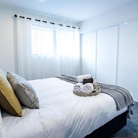 Stylish Home In Christchurch Central Экстерьер фото