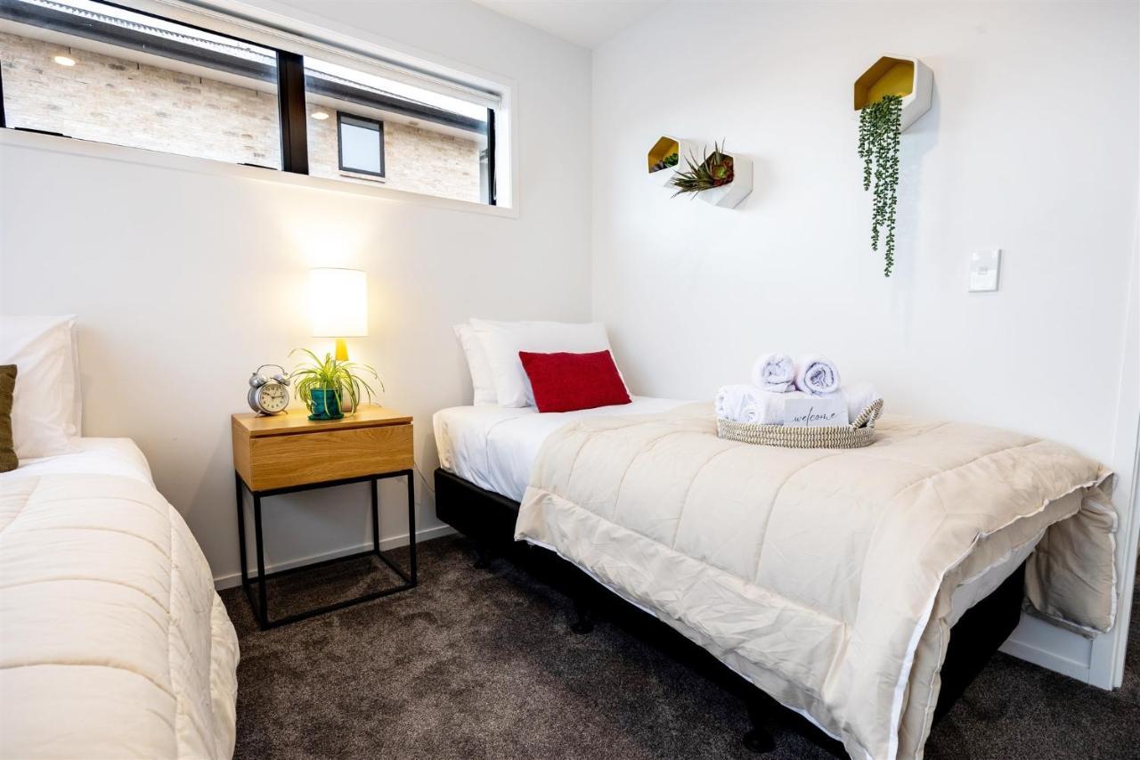 Stylish Home In Christchurch Central Экстерьер фото